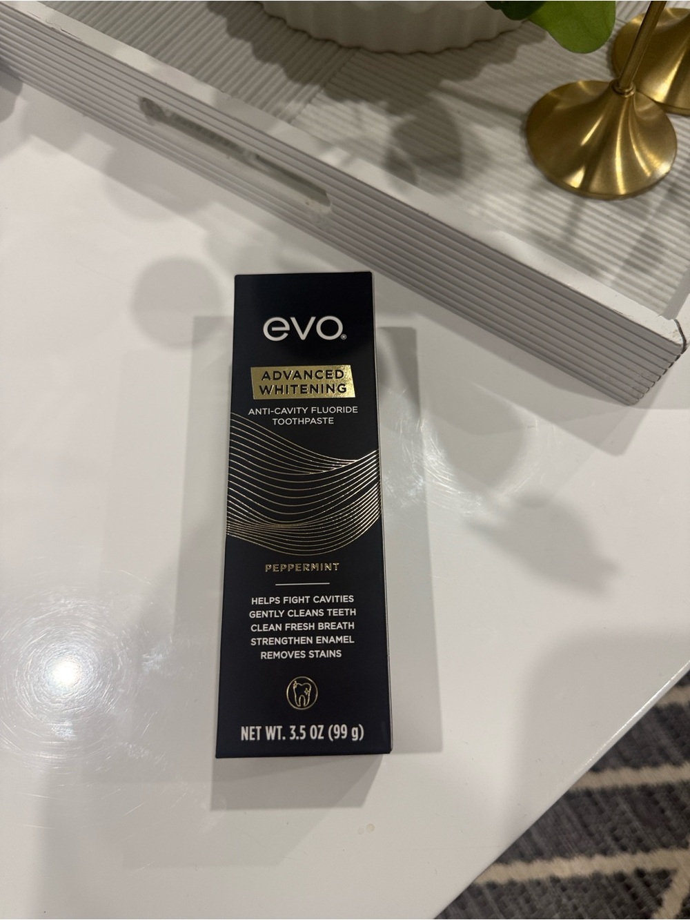 evo Advanced Whitening Peppermint Toothpaste - Black